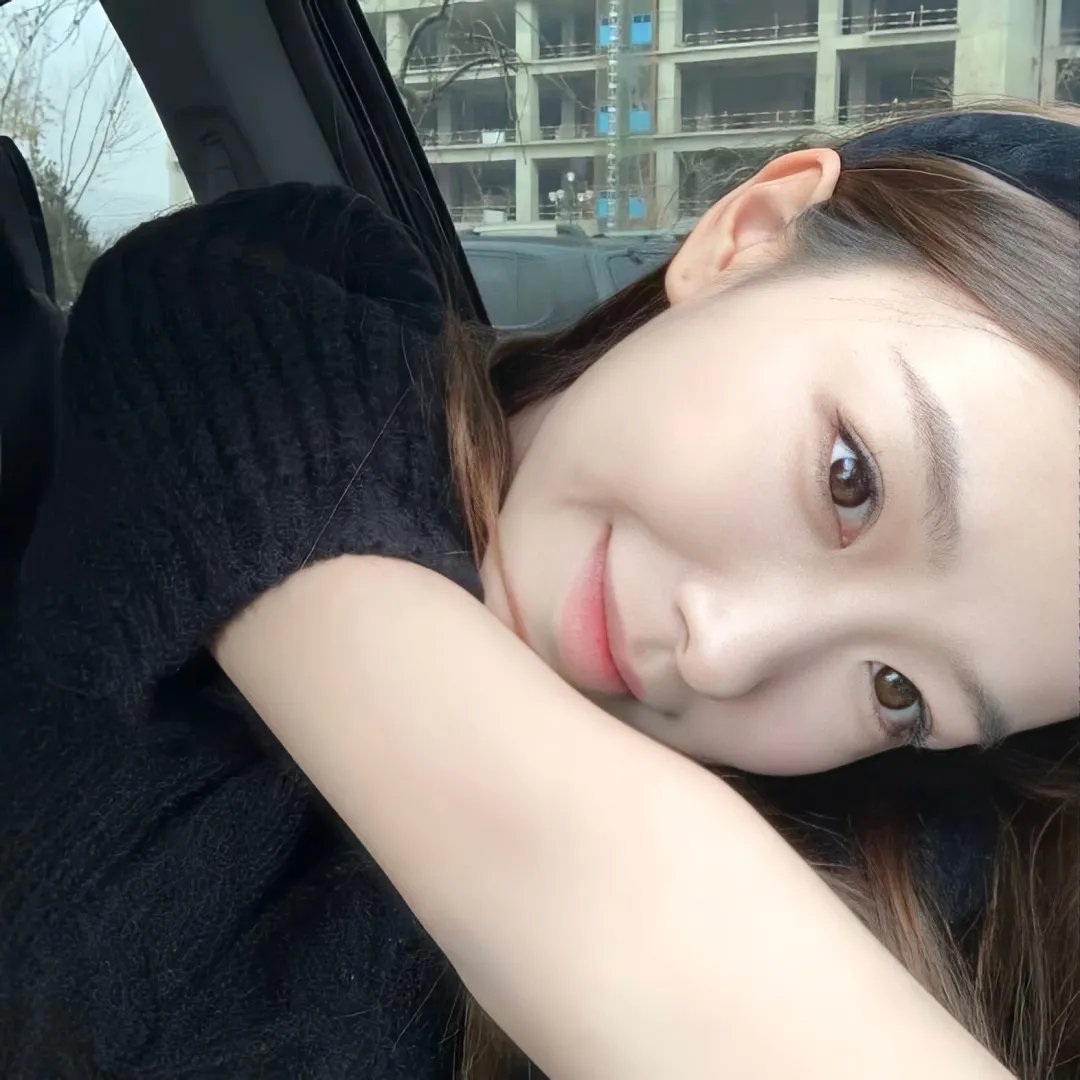 他的秘密封面